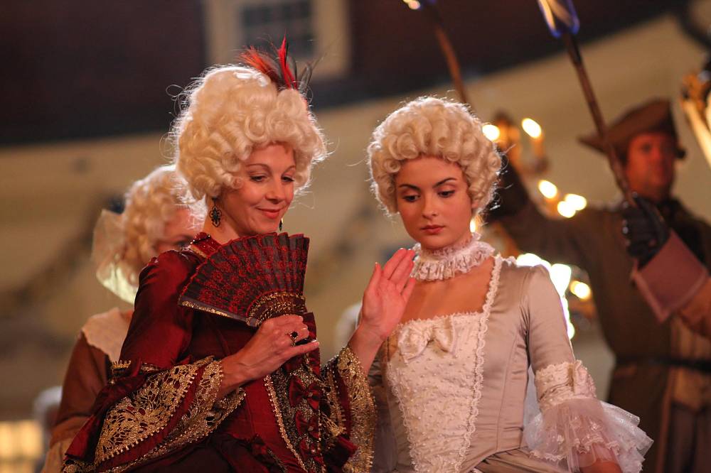 Na Vánoce a Silvestra 2025 TV Nova nabídne pohádky, speciály Na lovu i silvestrovskou show Možné je všechno