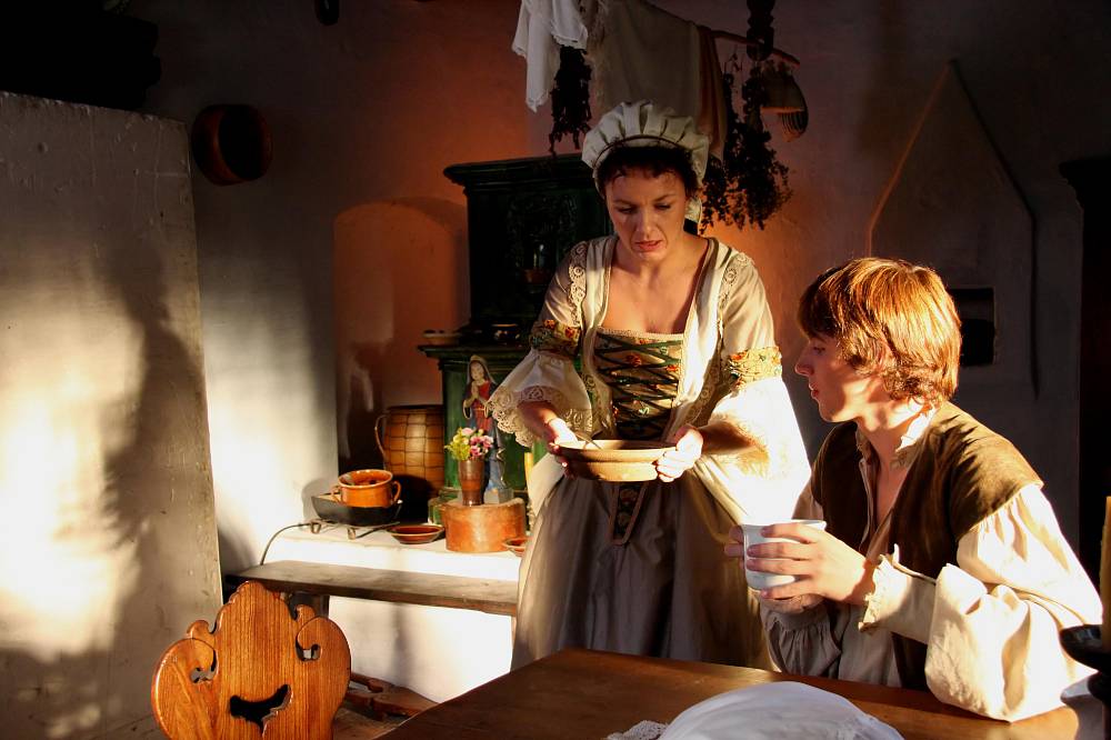 Na Vánoce a Silvestra 2025 TV Nova nabídne pohádky, speciály Na lovu i silvestrovskou show Možné je všechno