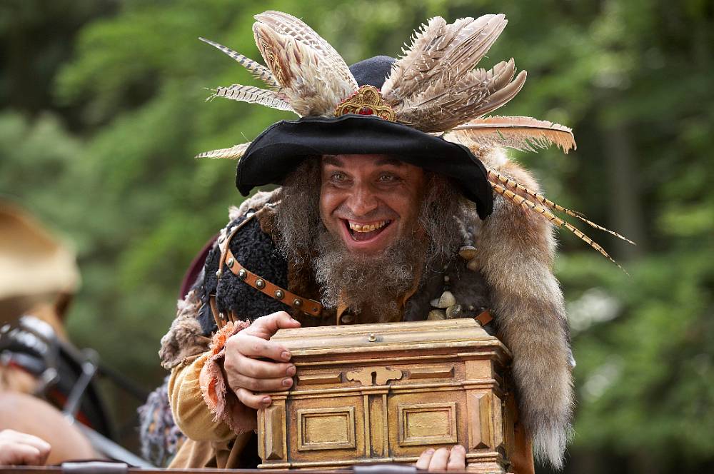 Na Vánoce a Silvestra 2025 TV Nova nabídne pohádky, speciály Na lovu i silvestrovskou show Možné je všechno