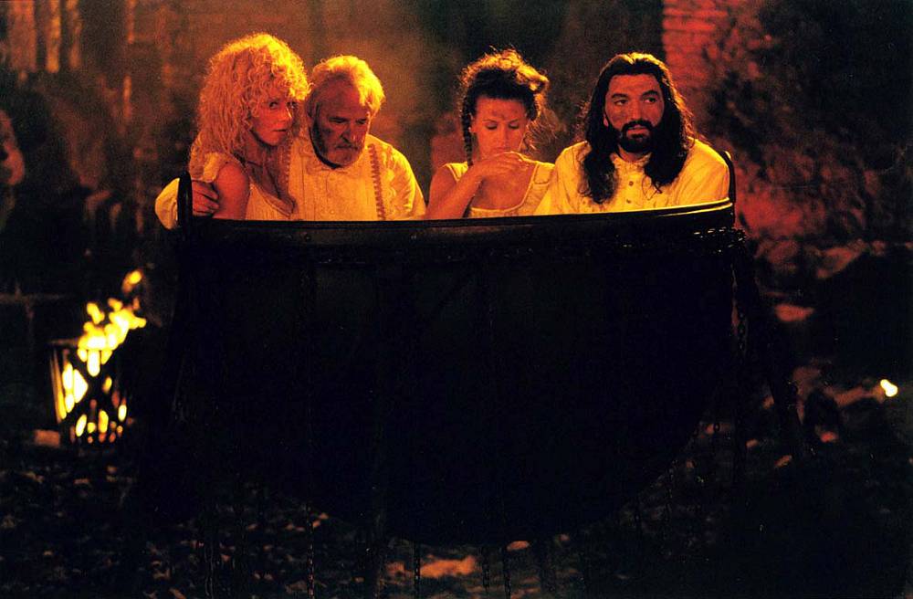 Na Vánoce a Silvestra 2025 TV Nova nabídne pohádky, speciály Na lovu i silvestrovskou show Možné je všechno