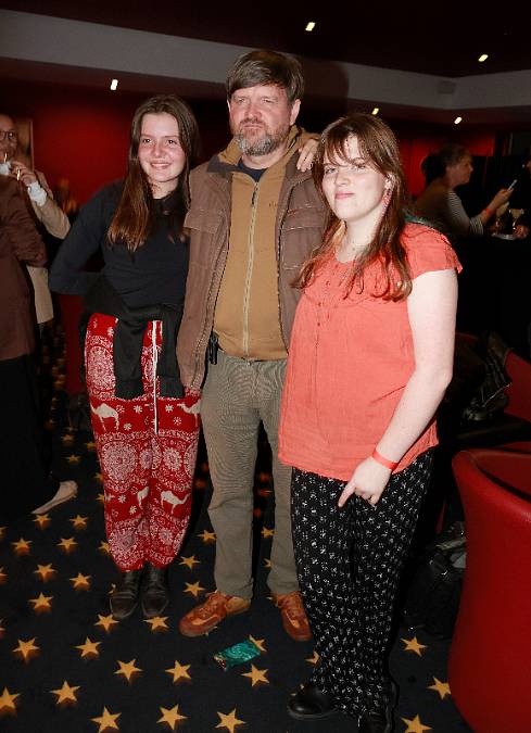 Martin Kubačák ze seriálu Mladá krev si vzal dceru Jana Kačera a Niny Divíškové. Má s ní dvě dcery.