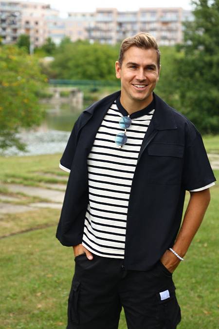 Unavení Kamarádi: Seriál, který se rozpadá před očima