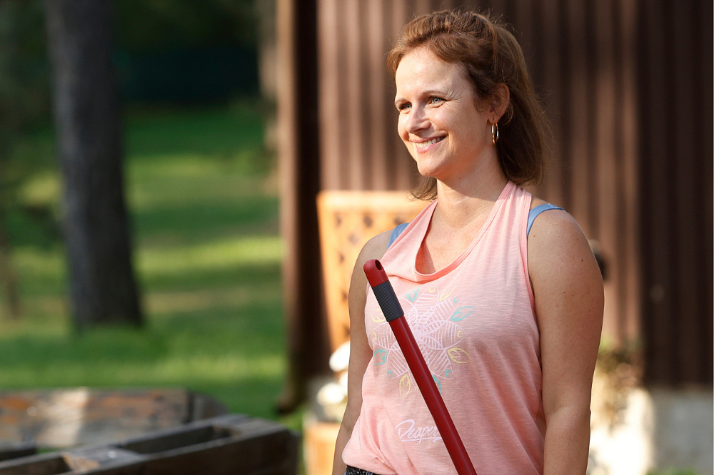 Polabí: Tlak, který drtí rodinu ze všech stran – a někdo toho využívá