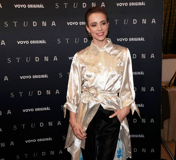 Sestřička ze seriálu Doktor Martin se rozvedla. Už má novou lásku