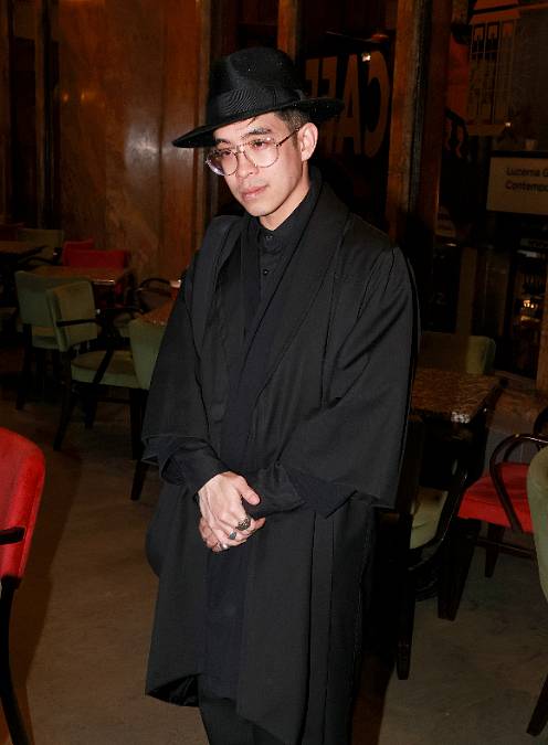 Herec vietnamského původu má českou přítelkyni a české jménu mu vybrala chůva