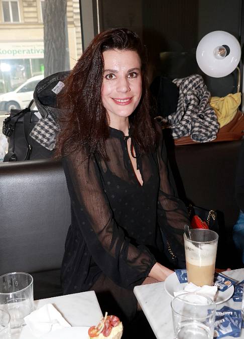 Princezna z pohádky i moderátorka kontroverzní show je single