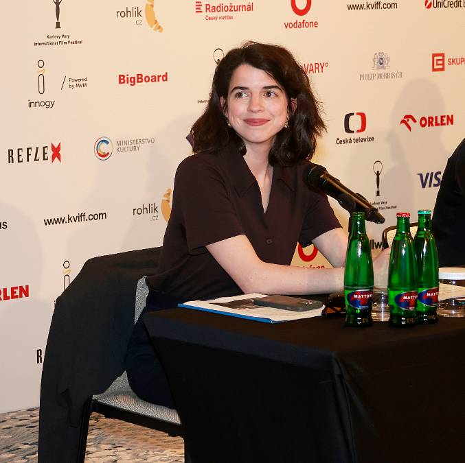 Mladá vnučka Miloše Formana Antonie má talent a starou duši