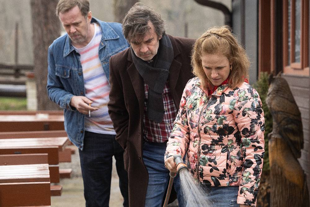 Polabí: Vyšetřování mění směr a Lucie to dobře ví. Navíc Petr žene Lucii do rohu a nehodlá ustoupit