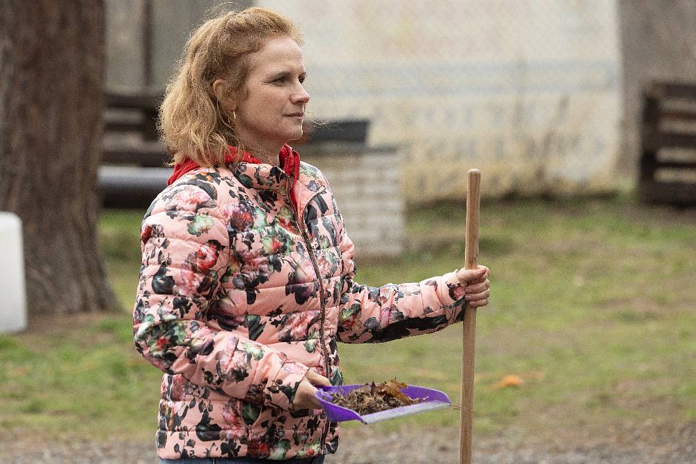 Polabí: Vyšetřování mění směr a Lucie to dobře ví. Navíc Petr žene Lucii do rohu a nehodlá ustoupit