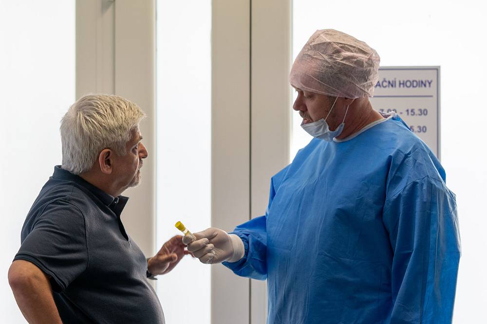 Odznak Vysočina: Z nové posily 4. řady oblíbeného seriálu se budou radovat fanynky šarmantního faráře ze seriálu Polabí