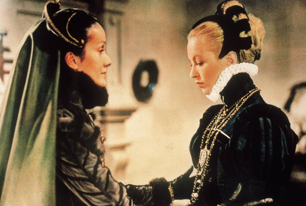 Okouzlující Marina Vlady v romantické pohádce pro dospělé Kněžna de Cléves