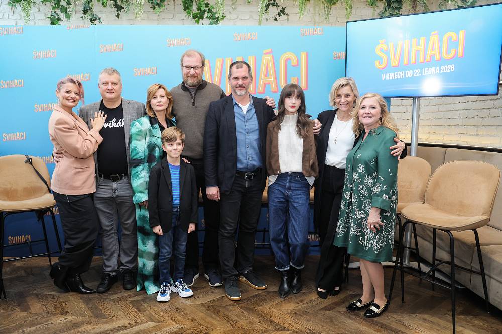 Šviháci: Komedie o mužích, kteří si mysleli, že mají všechno pod kontrolou