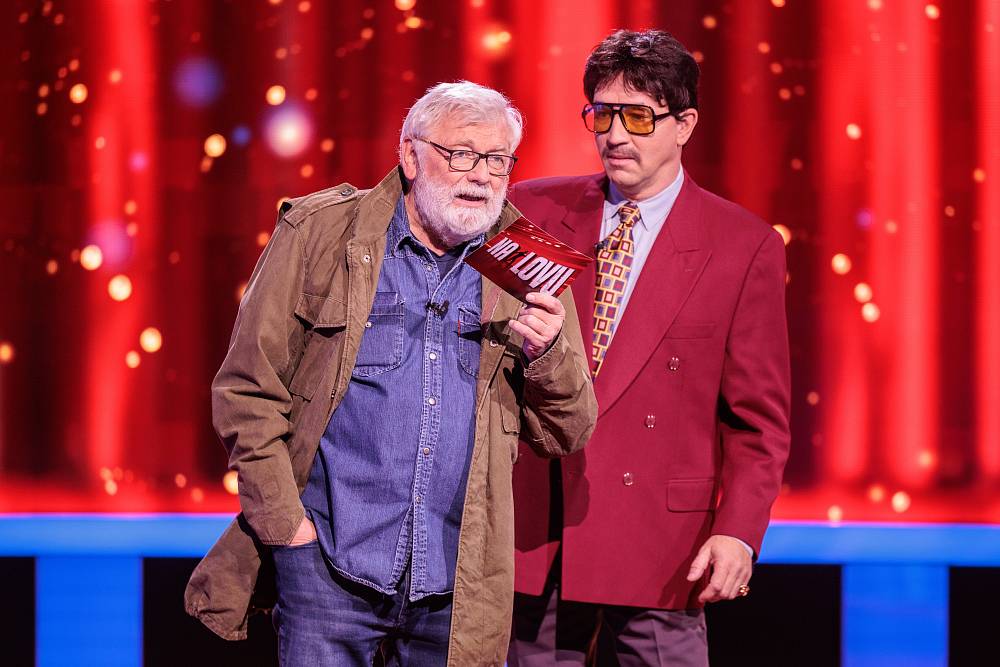 Silvestr, Nova, Na lovu