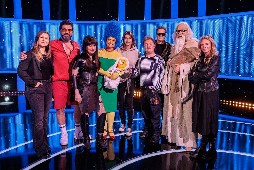 Silvestr, Nova, Na lovu