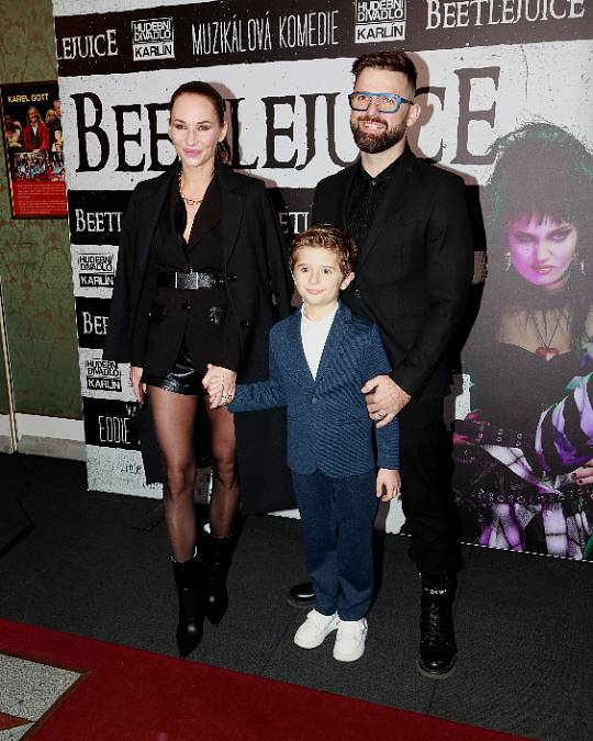 Sandra Nováková má za manžela režiséra. Z jejich společného syna možná bude herec