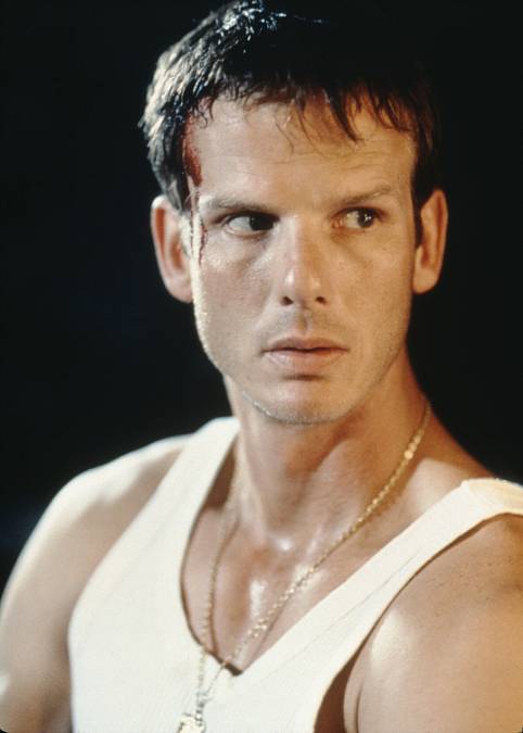 Dnes večer se nevyspíte. Čtyři herecké hvězdy se představí ve 22 hodin v nezvyklých rolích ve staré hollywoodské klasice