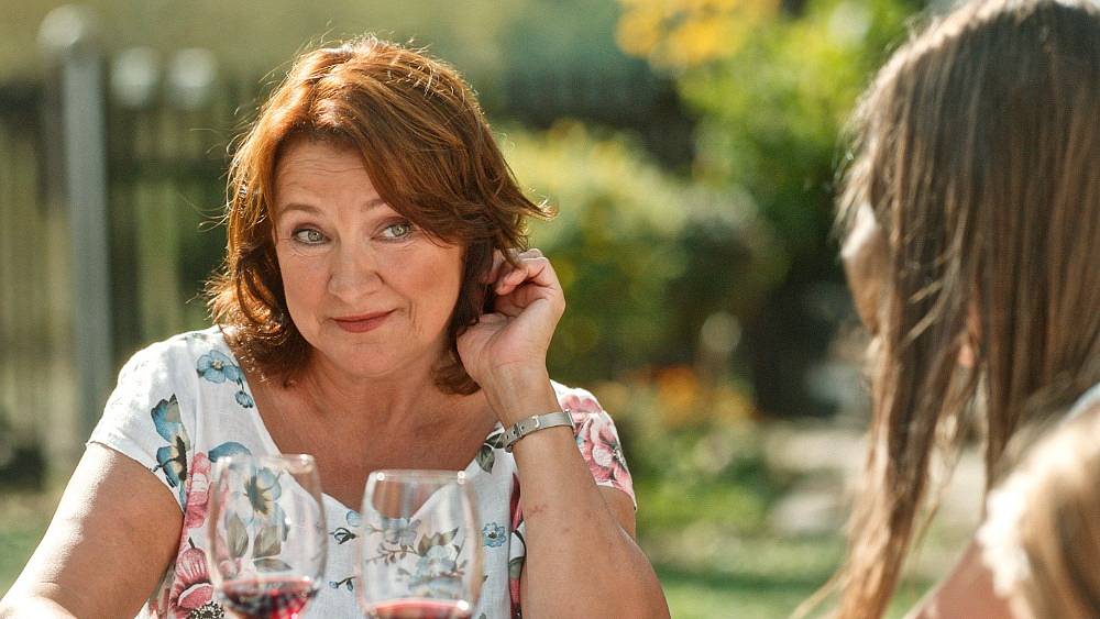 Ženy v běhu na obrazovce