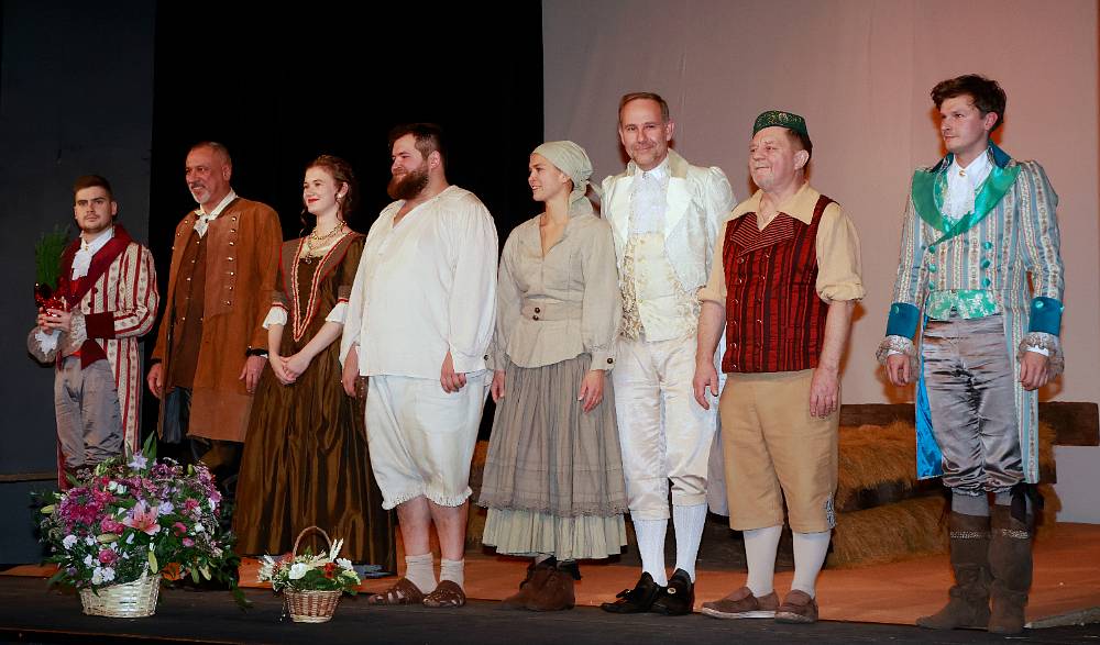 Hrušínští, premiéra komedie Jeppe z Vršku