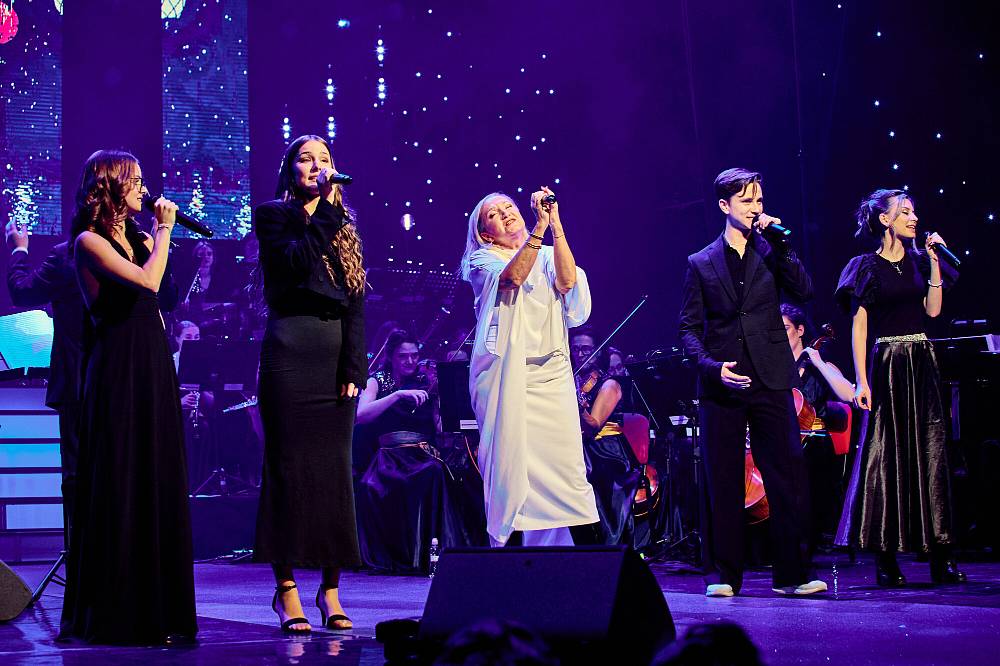 Další pěvecký talent? Možná nový Karel Gott? To se teprve uvidí