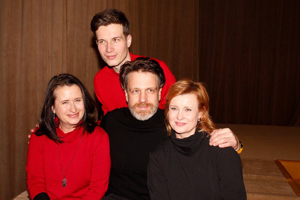 Nejdřív spolu hráli divadlo. Až potom se Václav Vašák stal jejich otcem