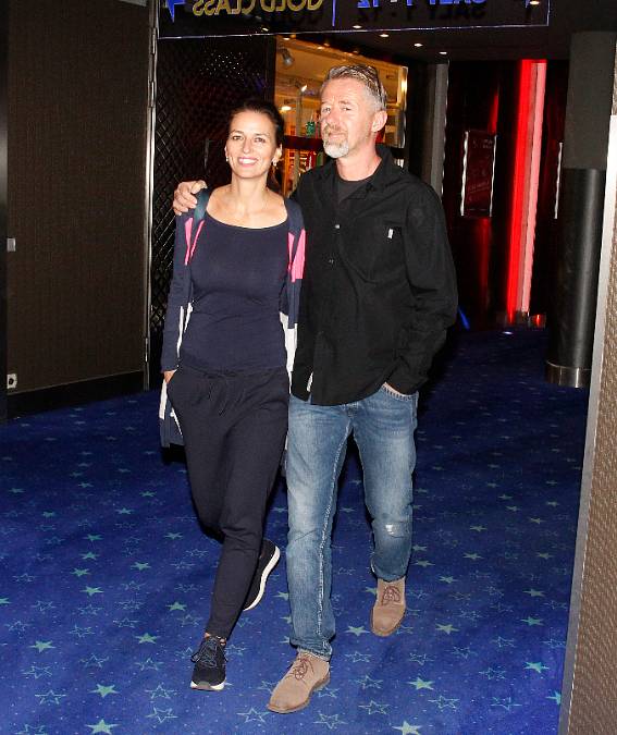 Toto jsou krásné dcery Gondíkové a Langmajera. Poznáte, která z nich je herečka?