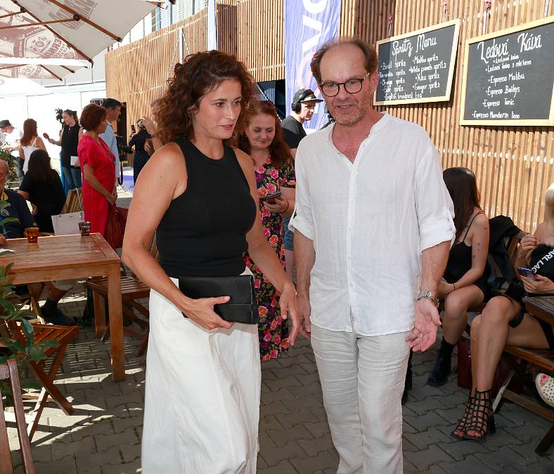 Hvězda Ulice Bedřich Liška se na nápadníky svých dcer chystá už teď