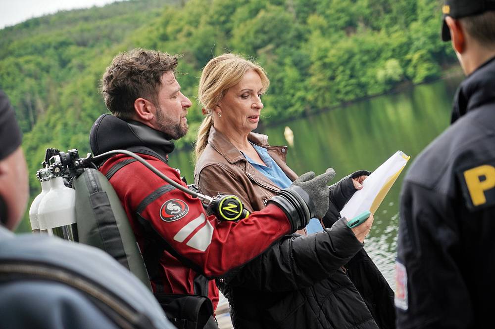 Vyletněný seriál Pod hladinou znovu rozvíří vody. Druhá řada přivádí Chýlkovou i Němce