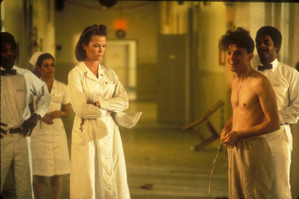 Přelet nad kukaččím hnízdem: Film, který změnil pohled na psychiatrické léčebny i filmovou historii