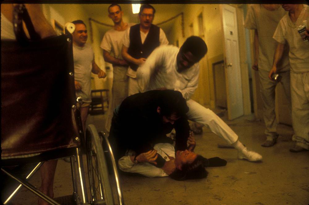 Přelet nad kukaččím hnízdem: Film, který změnil pohled na psychiatrické léčebny i filmovou historii