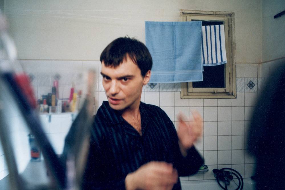 V úterý večer si nenechte ujít Samotáře. Ikonický film se stal příručkou pro život celé generace, která se ve svobodě cítila ztracená