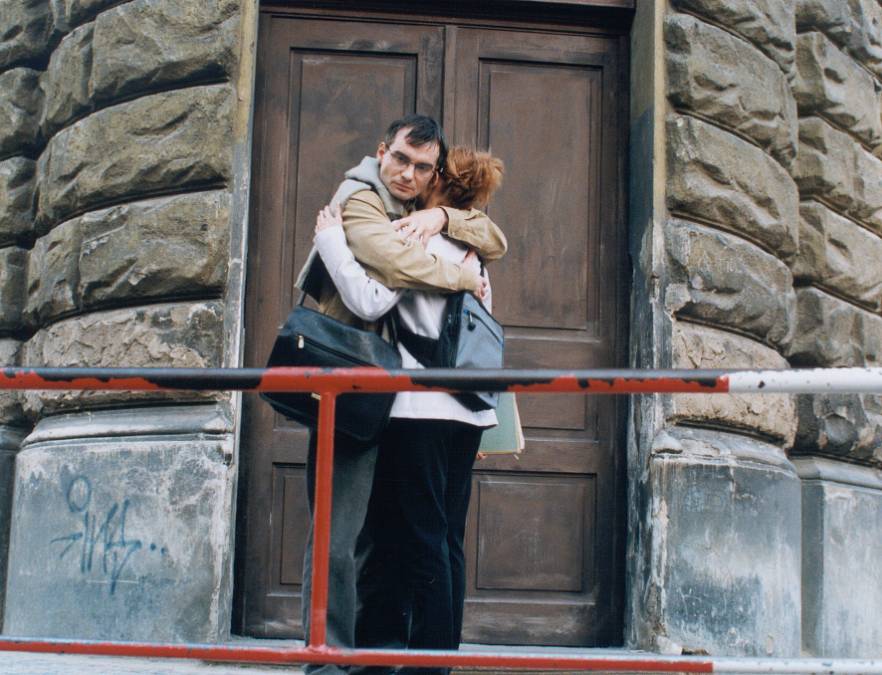 V úterý večer si nenechte ujít Samotáře. Ikonický film se stal příručkou pro život celé generace, která se ve svobodě cítila ztracená