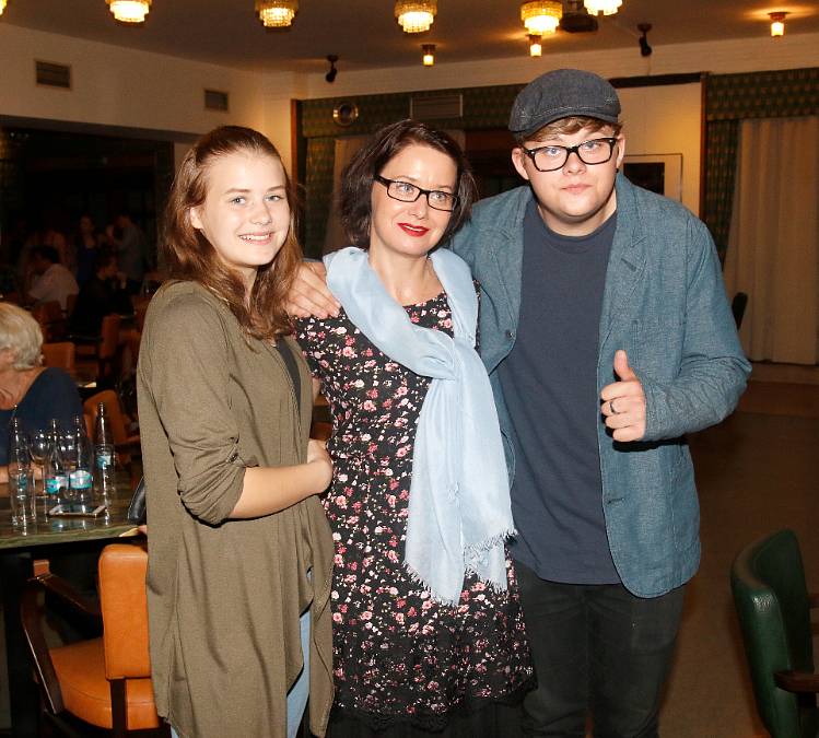 Tato herečka je dvojnásobnou mistryní republiky v pole dance. Víte, v jakém seriálu si zahrála?