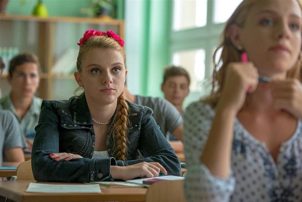 Učitel v pasti mafie. Může za to jeho vlastní dvojník