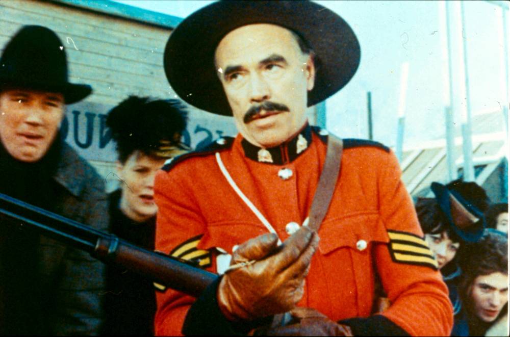 Angelika úplně jinak: Michèle Mercier hrála v drsném dobrodružství z Klondiku