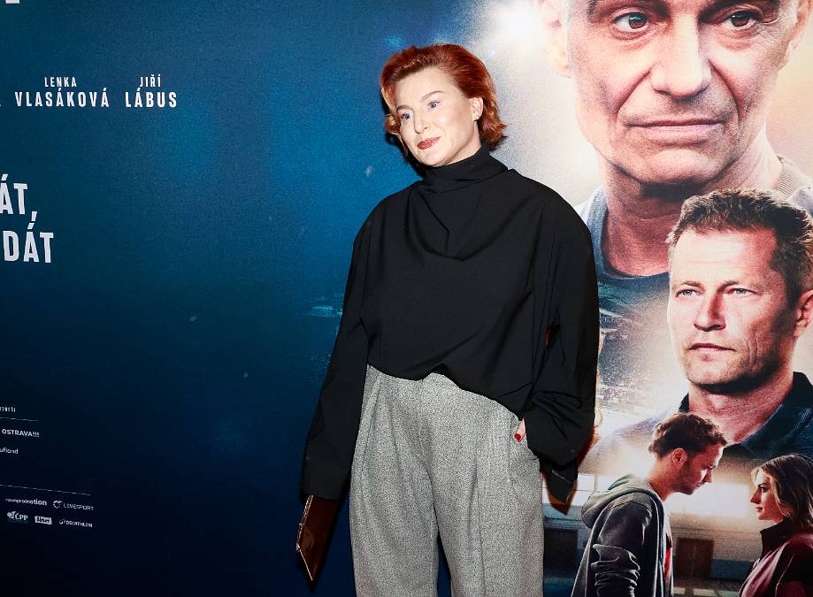 Lenka Krobotová má za muže syna herečky Blanky Bohdanové. Víte, kdo to je?