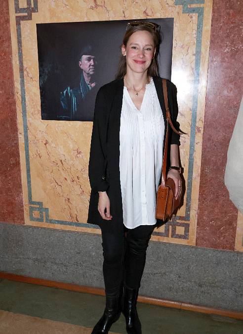 Tahle kráska z kriminálek má velkou rodinu, ačkoliv stále vypadá jako holčička