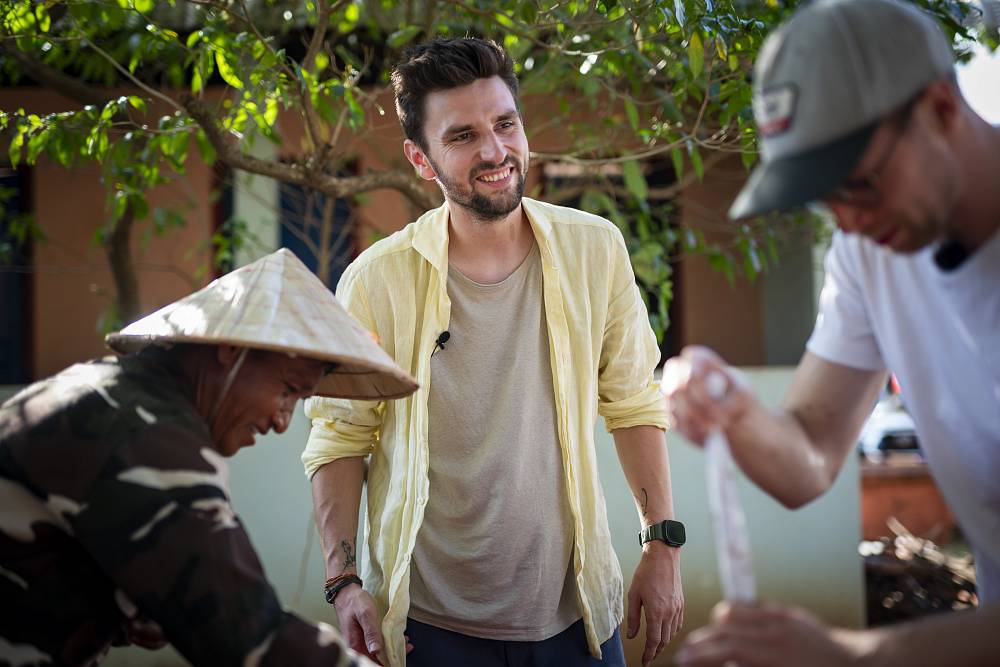 Mravenci na talíři! Soutěžící v Asia Express zažili peklo