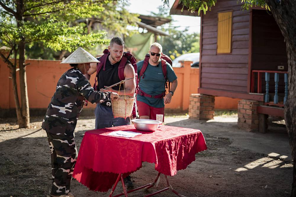 Mravenci na talíři! Soutěžící v Asia Express zažili peklo