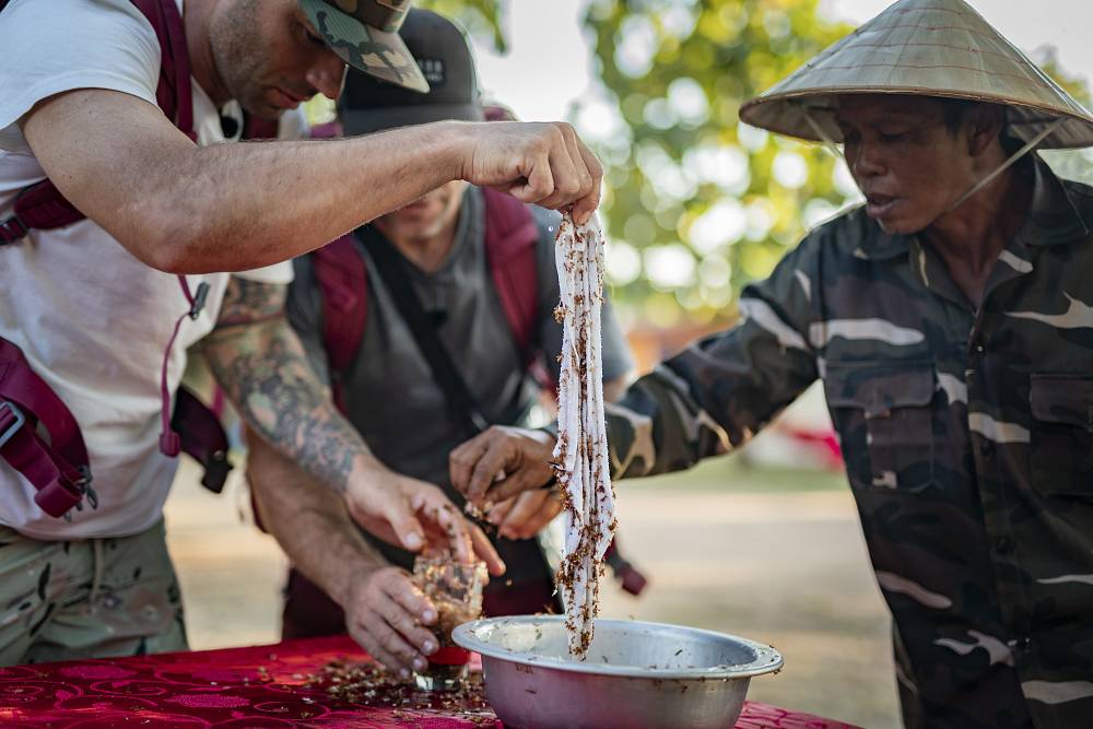 Mravenci na talíři! Soutěžící v Asia Express zažili peklo