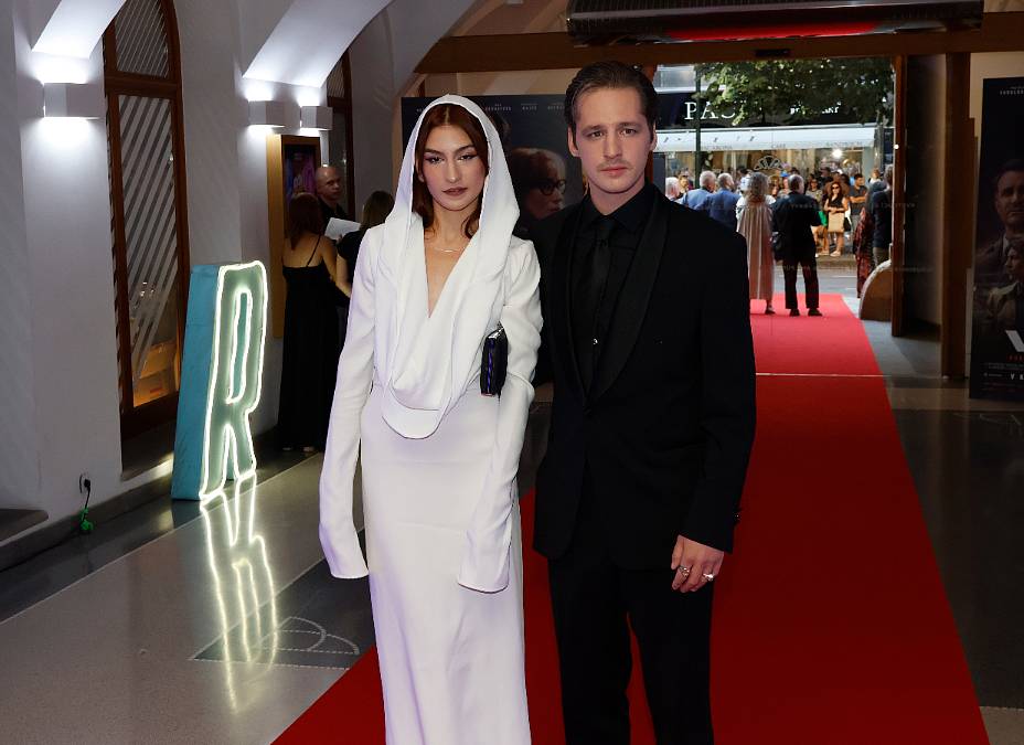 Jan Nedbal má nejen přítelkyni, ale i velmi blízkého přítele. Víte, kdo to je?