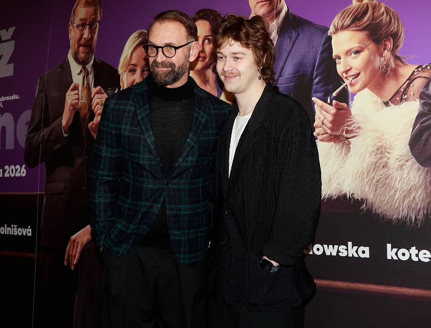 Oskar ze seriálu Kamarádi je vášnivý sportovec i cestovatel