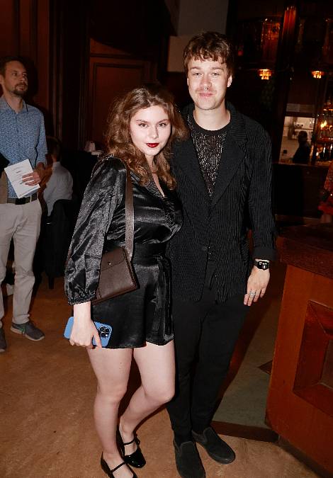 Oskar ze seriálu Kamarádi je vášnivý sportovec i cestovatel