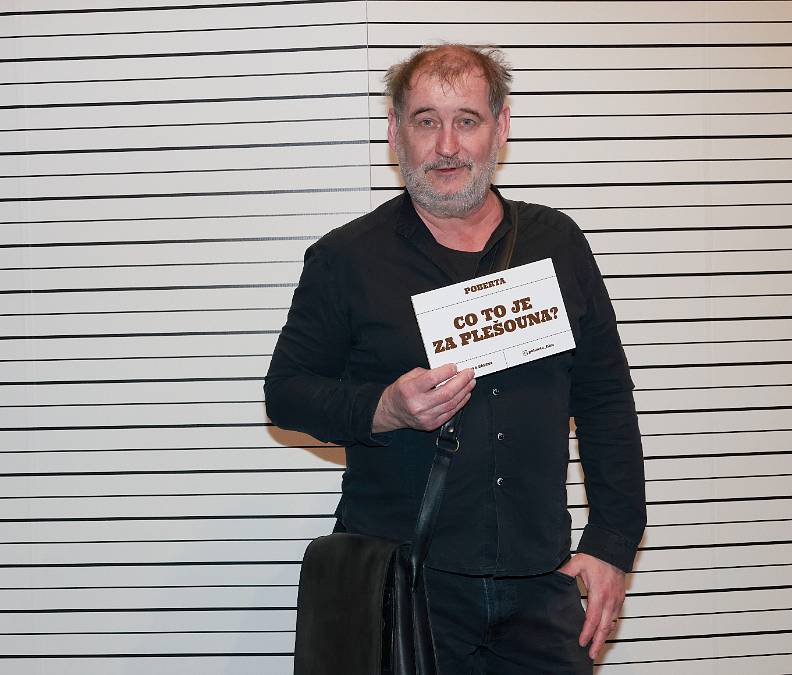 Herec Ctirad Götz má neobvyklý koníček. Málem se také stal hrobníkem