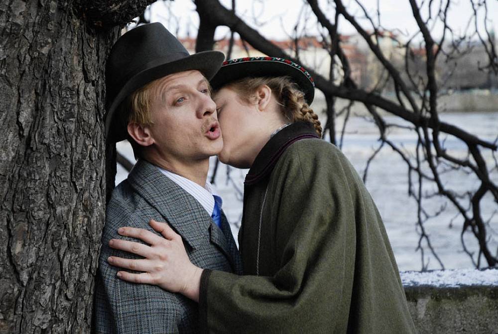 Jak obsluhovat krále a přežít dějiny: Manuál podle Hrabala