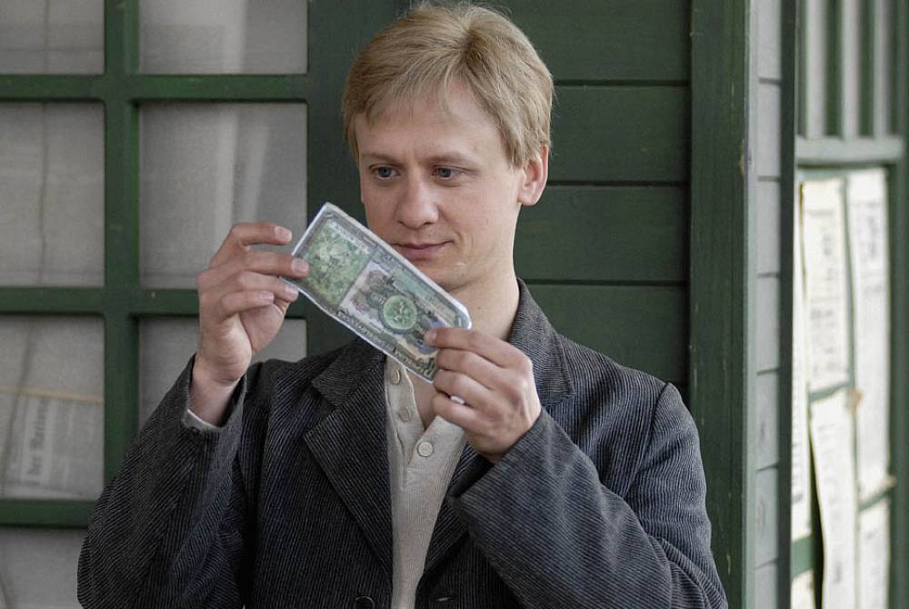 Jak obsluhovat krále a přežít dějiny: Manuál podle Hrabala