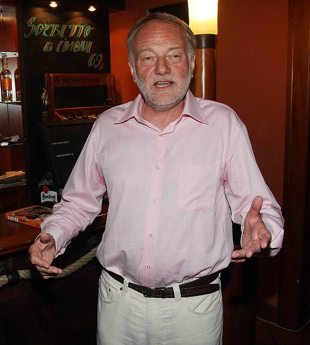 Za maskou ňoumy skrýval Luděk Sobota svou vášeň pro milostná dobrodružství