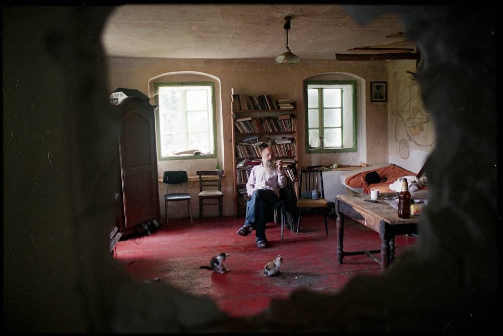 Film o samotě, lásce i šílenství. Raději zešílet v divočině vás vtáhne a nepustí