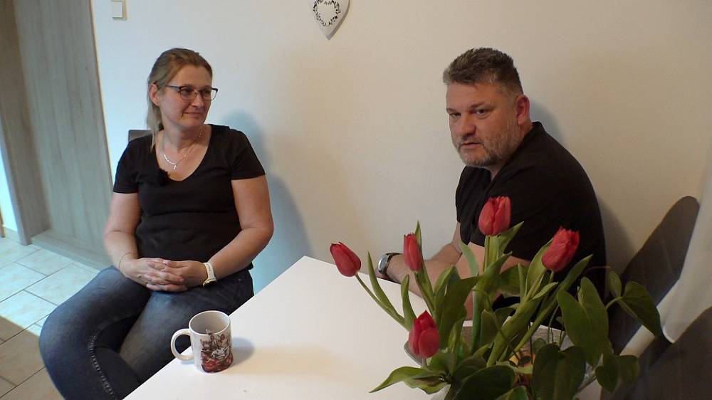 Výměna manželek: Dva tatínci pod jednou střechou, partnerská krize a natáčení v Katalánsku. Nové díly ode dneška na Oneplay