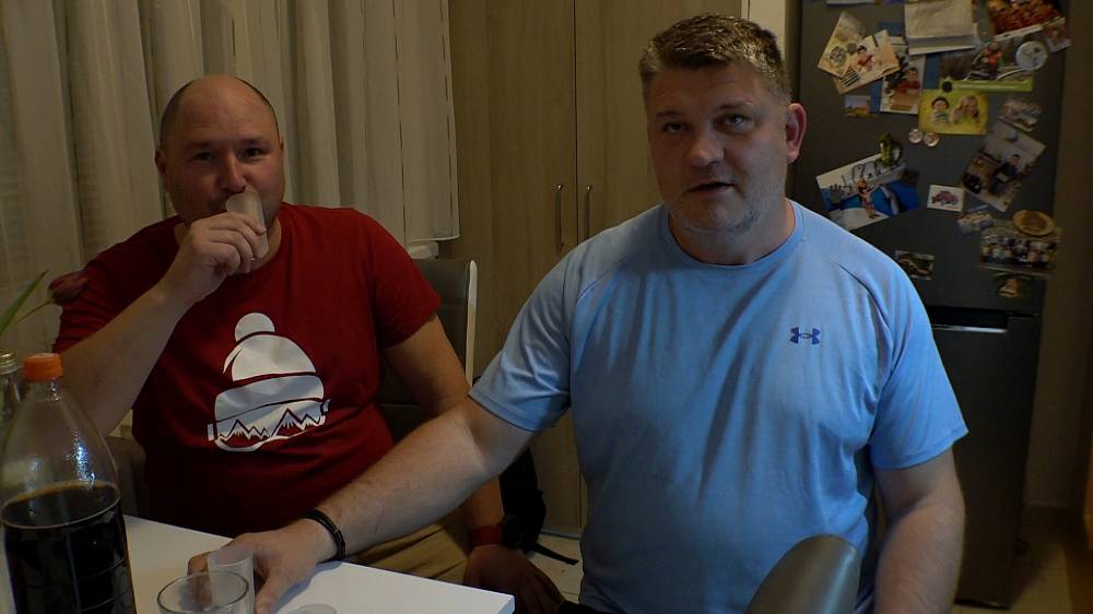 Výměna manželek: Dva tatínci pod jednou střechou, partnerská krize a natáčení v Katalánsku. Nové díly ode dneška na Oneplay