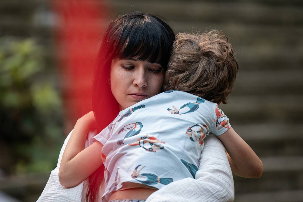 Myslela si, že je to láska. Nová série Monyová ukáže život slavné spisovatelky bez příkras